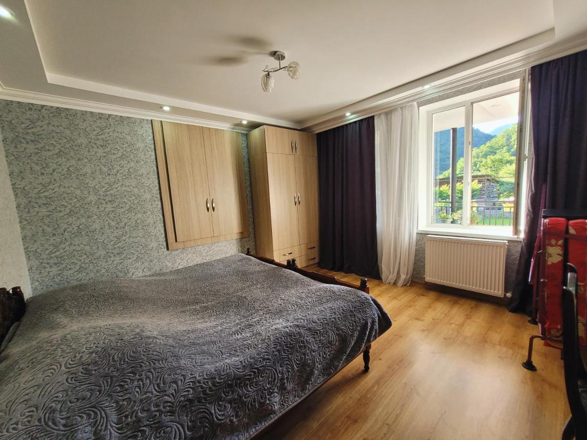 Family Hotel Mountain Panorama Borjomi Ngoại thất bức ảnh